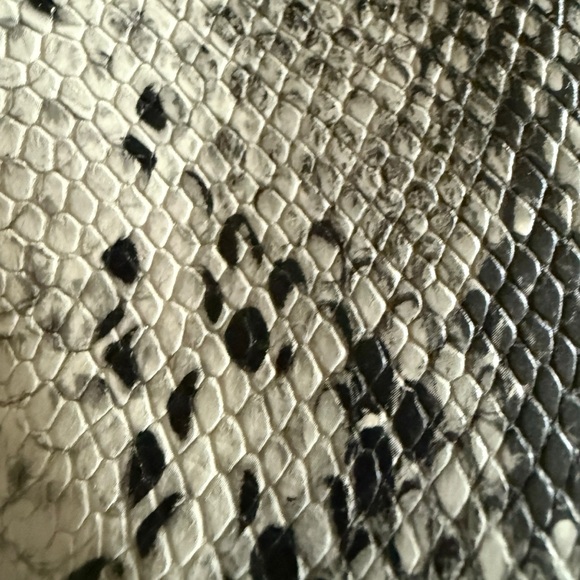 JEFFREY CAMPBELL Textured Black and Cream Ankle Boots Animal Print Size 7.5 - Picture 6 of 16